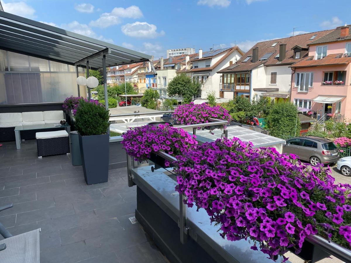 Appartement Guenstiges Gruenes Ferienzimmer Mit Separater Moderner Dusche